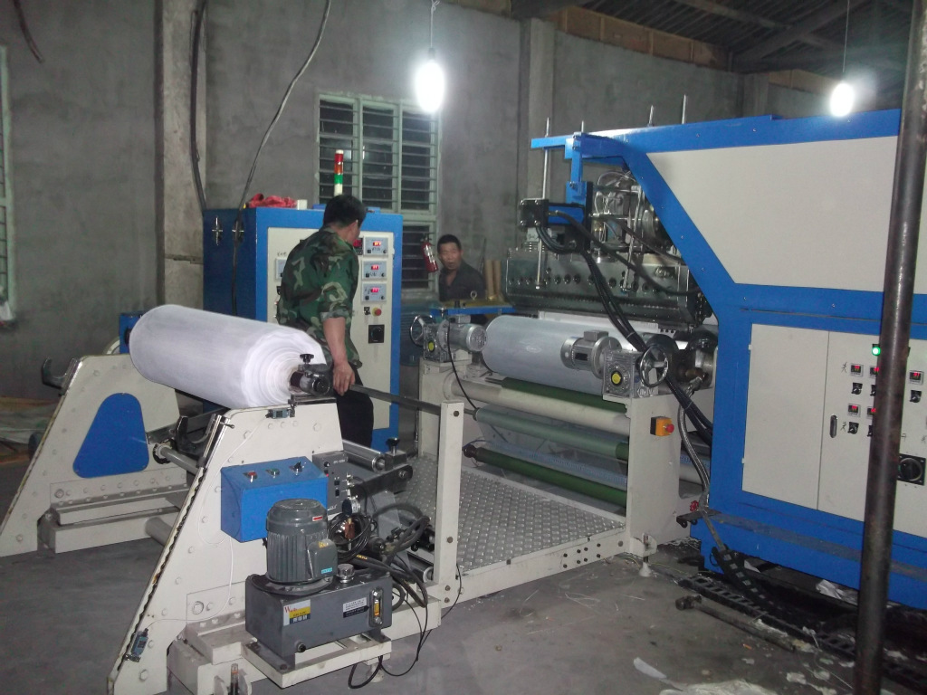 熱熔膠涂布機的廣泛應(yīng)用領(lǐng)域有哪些？