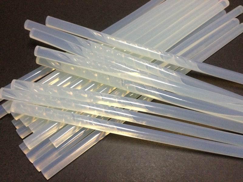 傳統(tǒng)熱熔膠的成分？